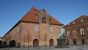 Tjhus Museum